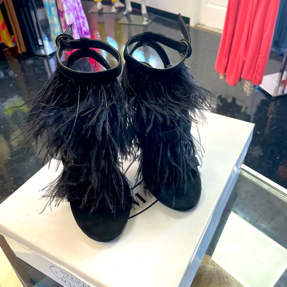 Black Steve Madden Heel